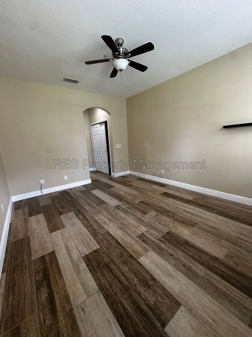 Gallery Image 30