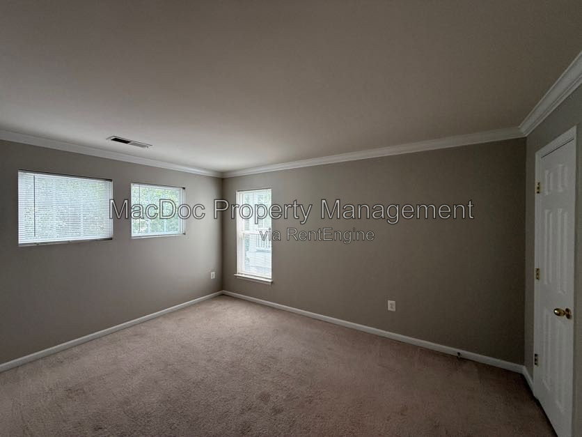 Gallery Image 60