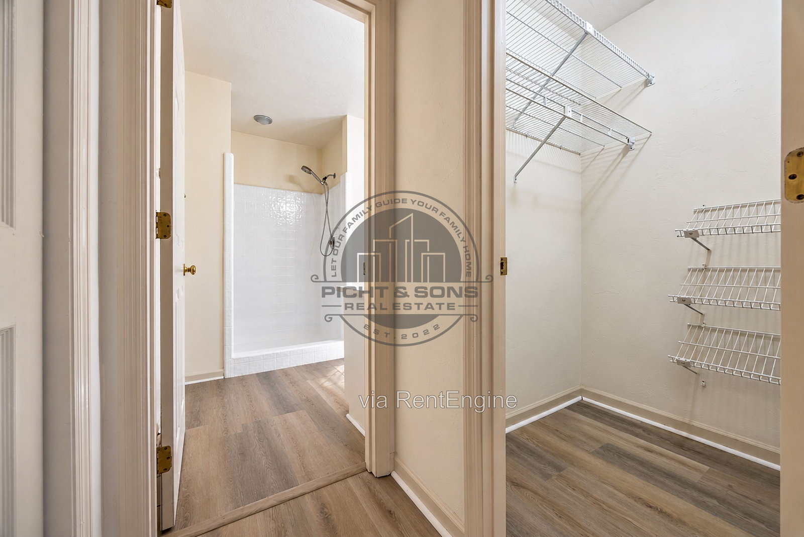 Gallery Image 16