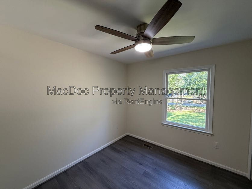 Gallery Image 21