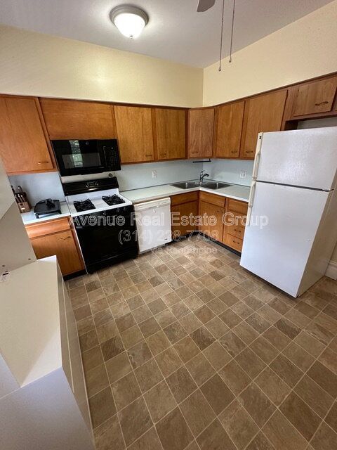 Gallery Image 12