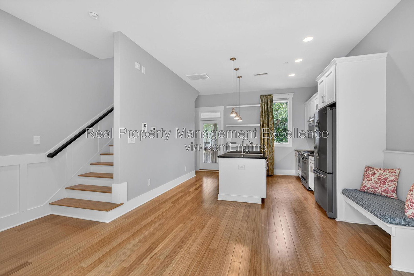 Gallery Image 17