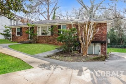 Gallery Image 15