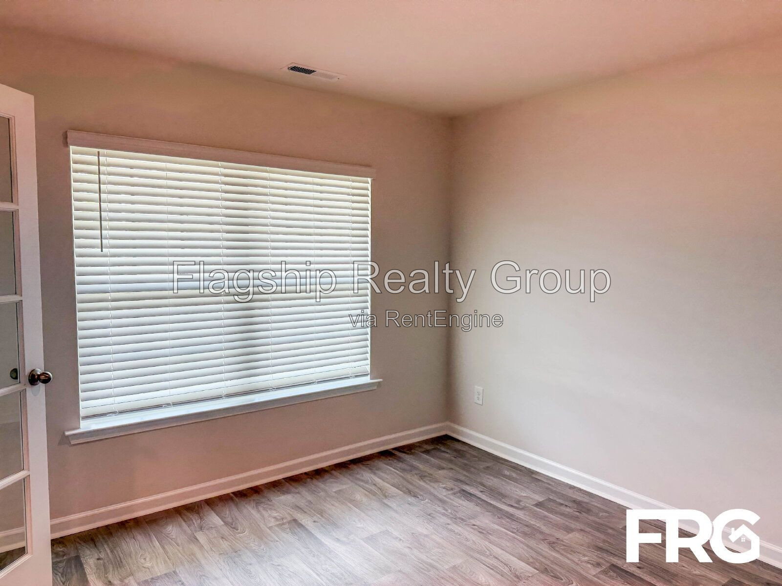 Gallery Image 36