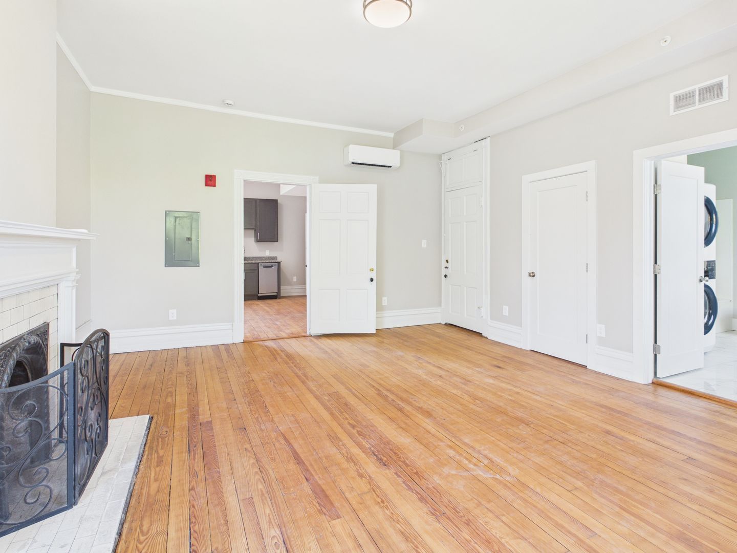 Gallery Image 10