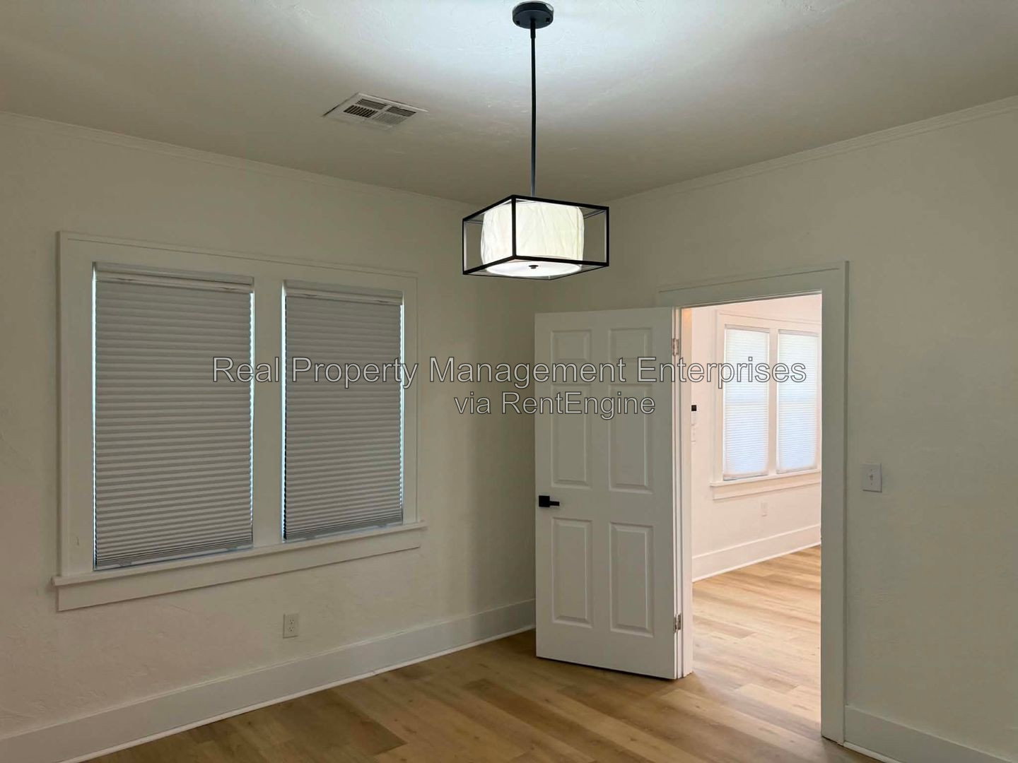 Gallery Image 23