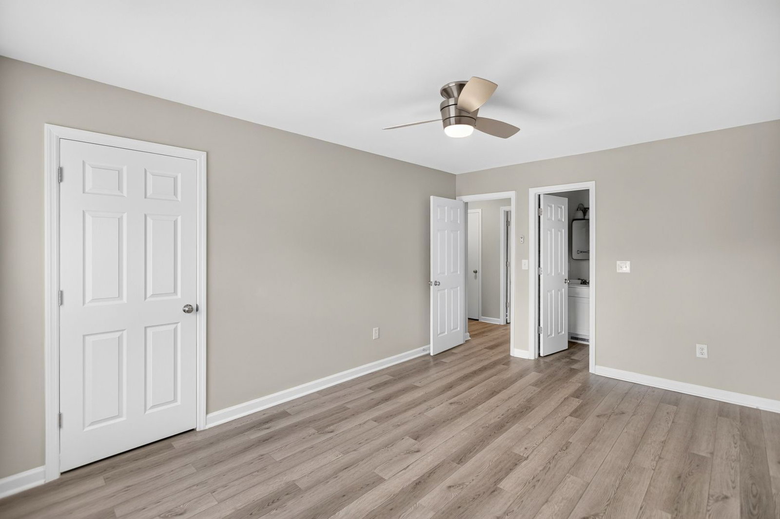 Gallery Image 8