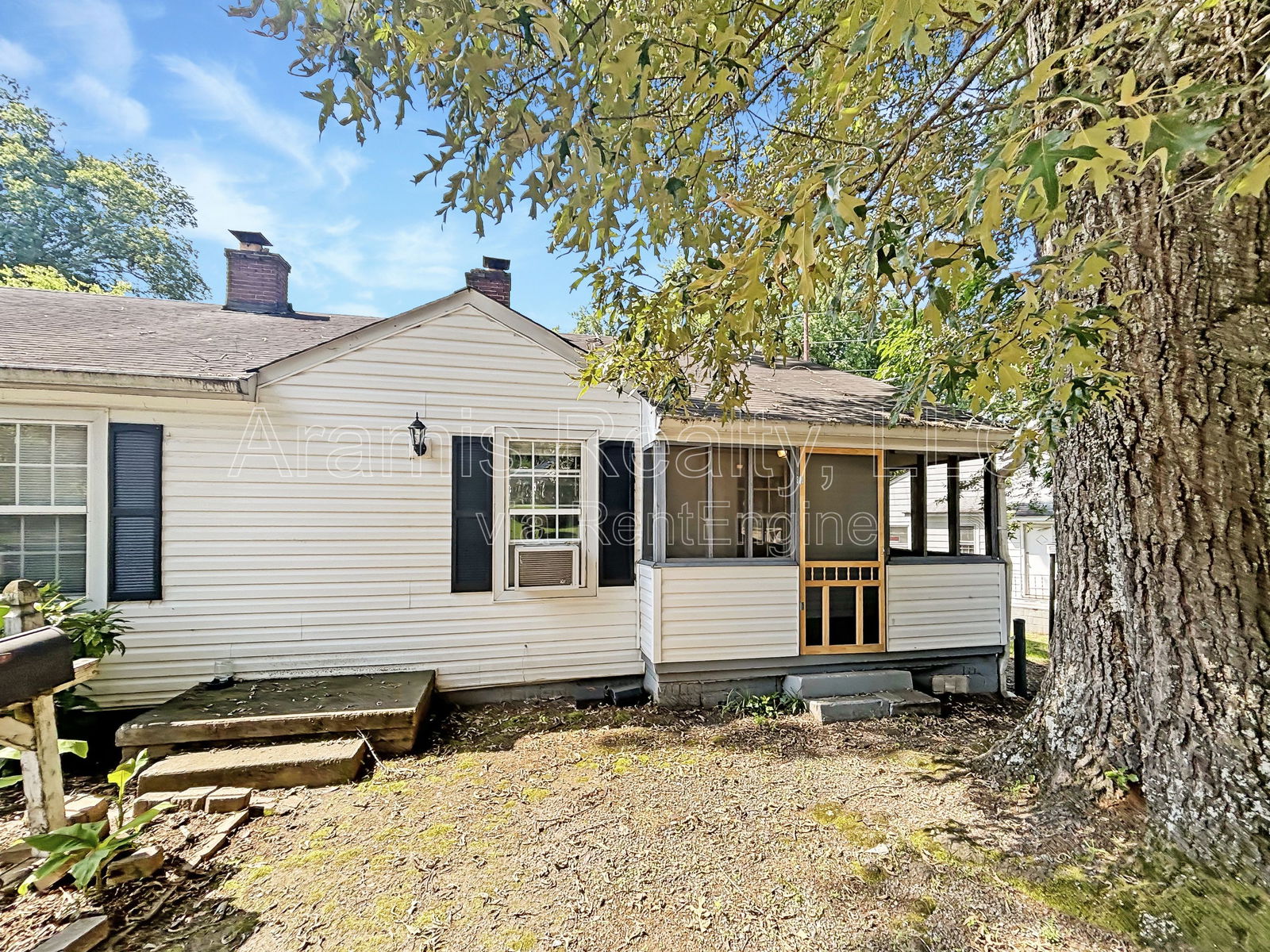 Gallery Image 0