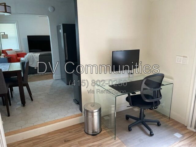 Gallery Image 10