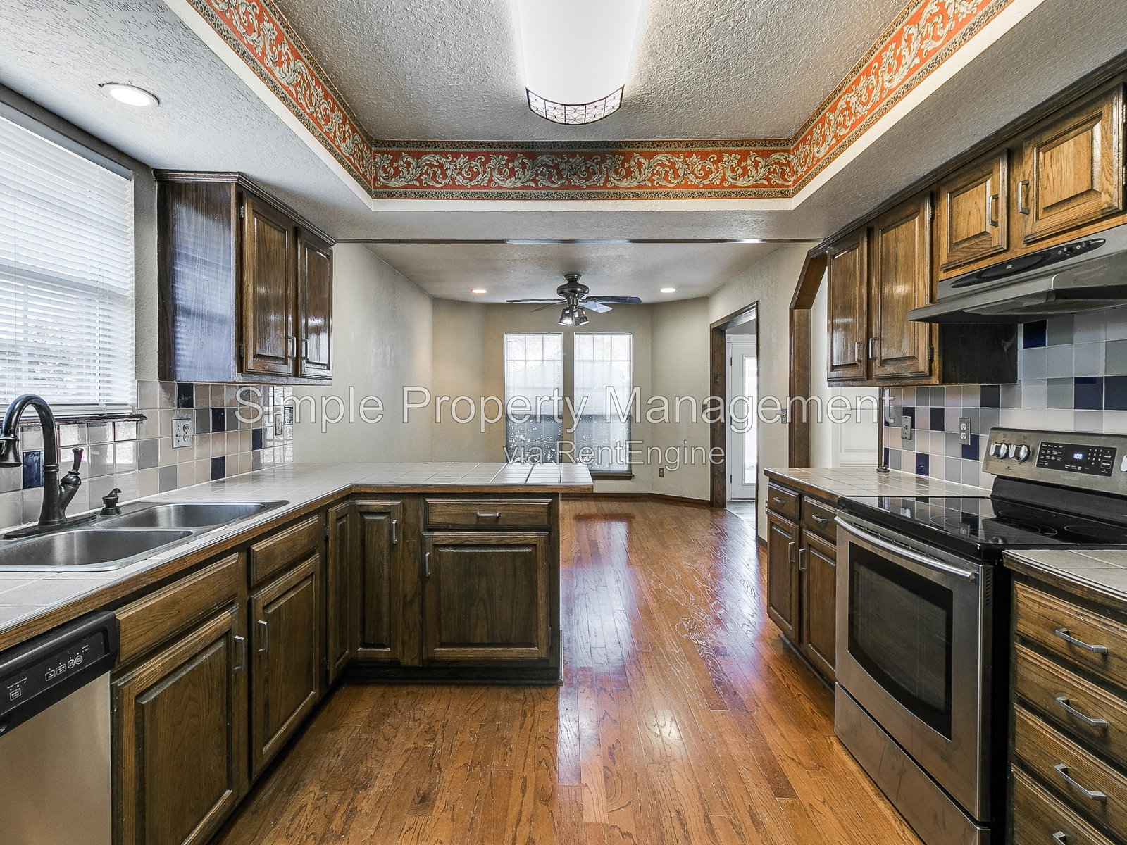 Gallery Image 9