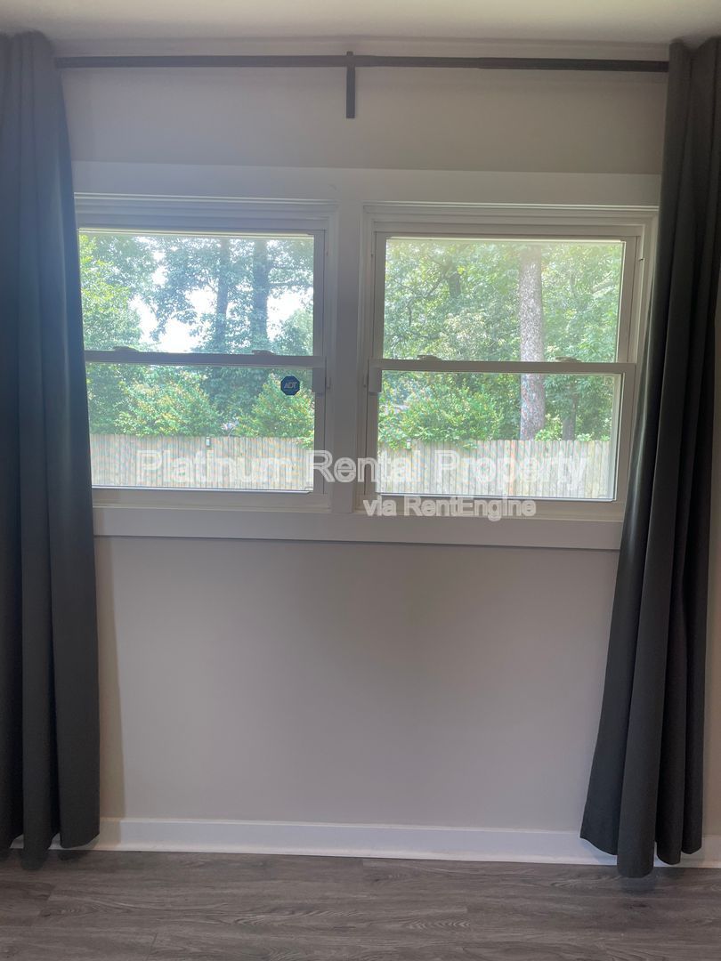 Gallery Image 68