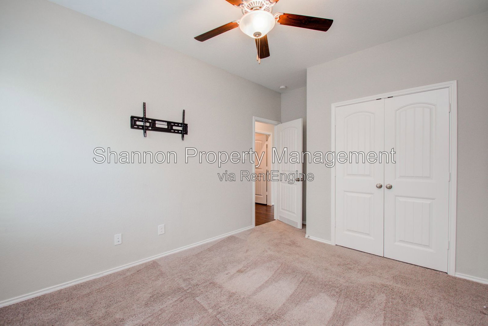 Gallery Image 18
