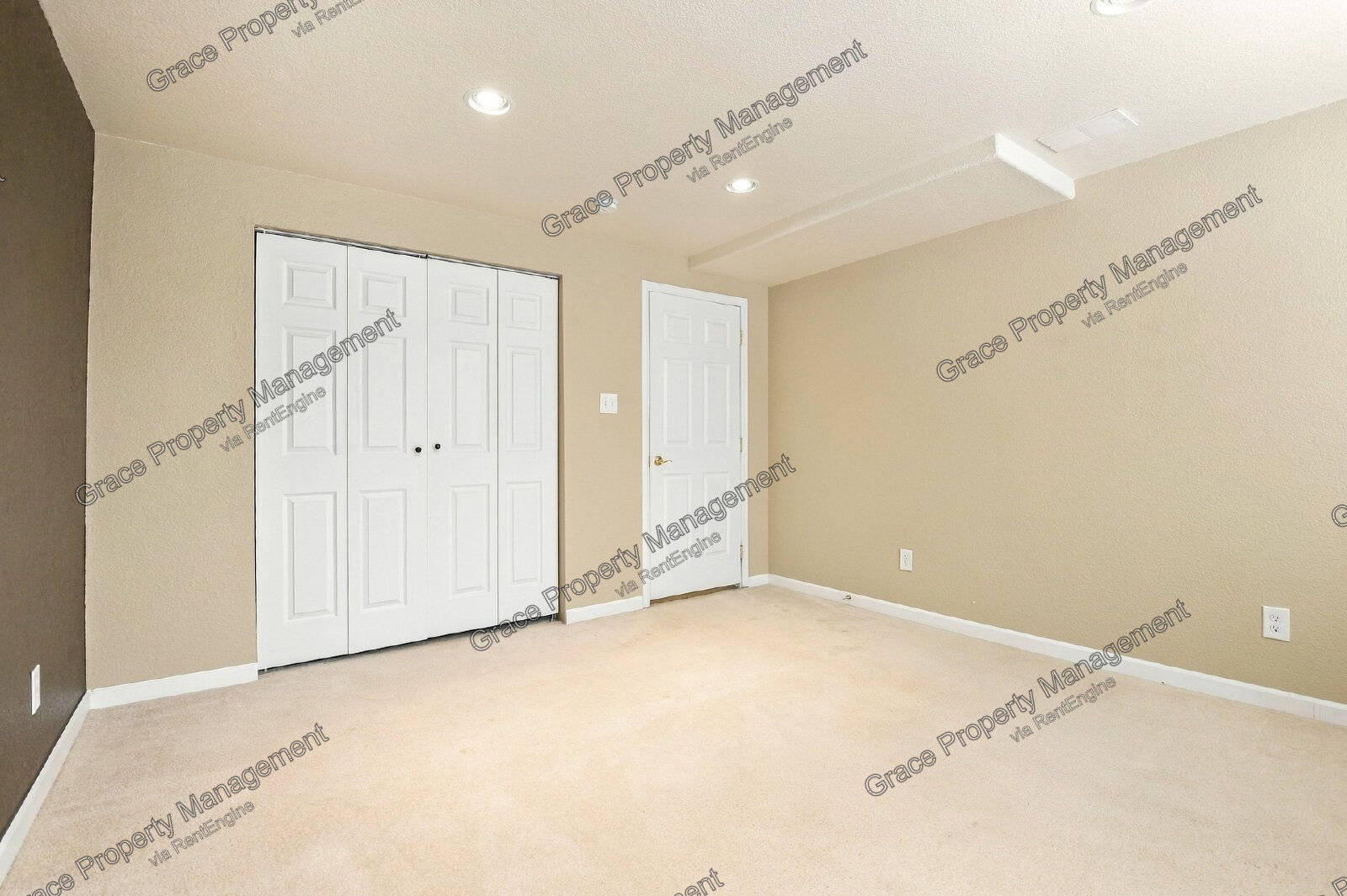Gallery Image 20