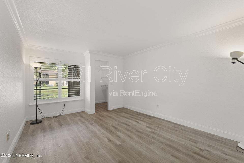 Gallery Image 23