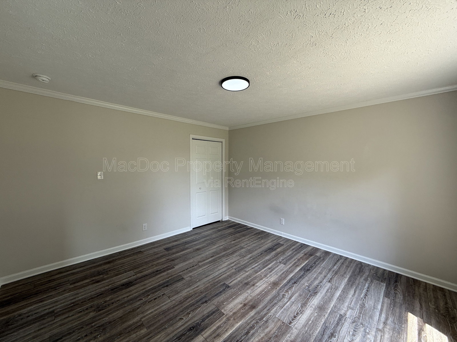 Gallery Image 32