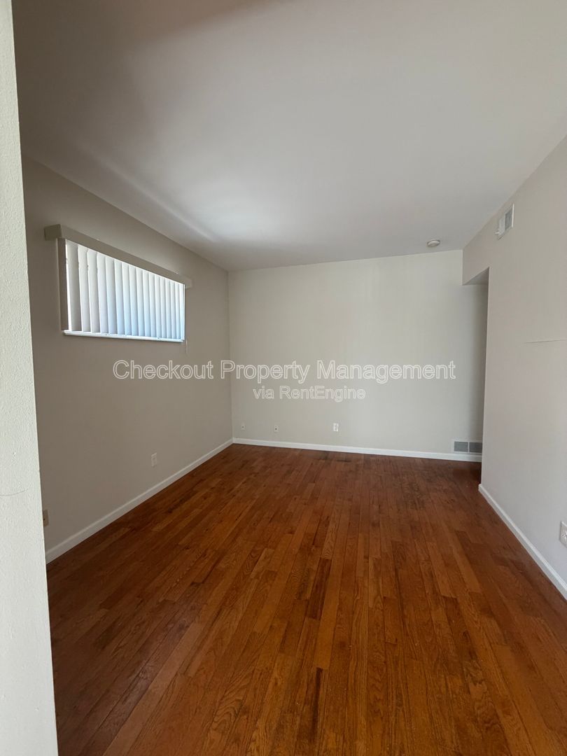 Gallery Image 20