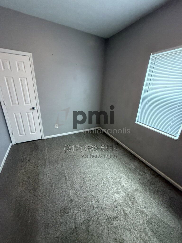 Gallery Image 18