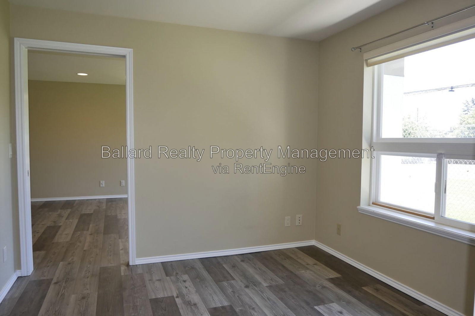 Gallery Image 17