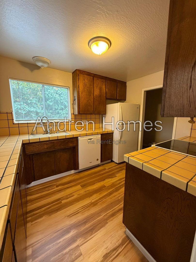 Gallery Image 36
