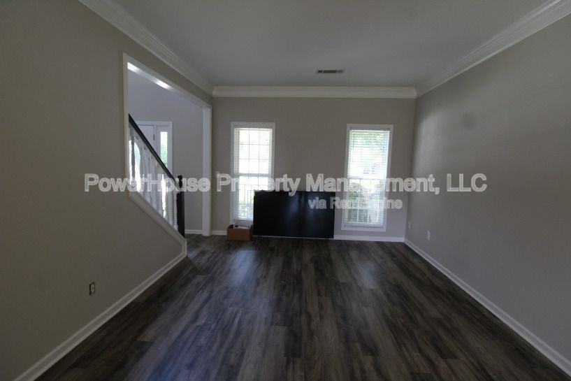 Gallery Image 29