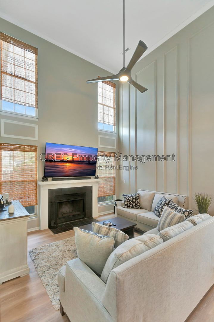 Gallery Image 11