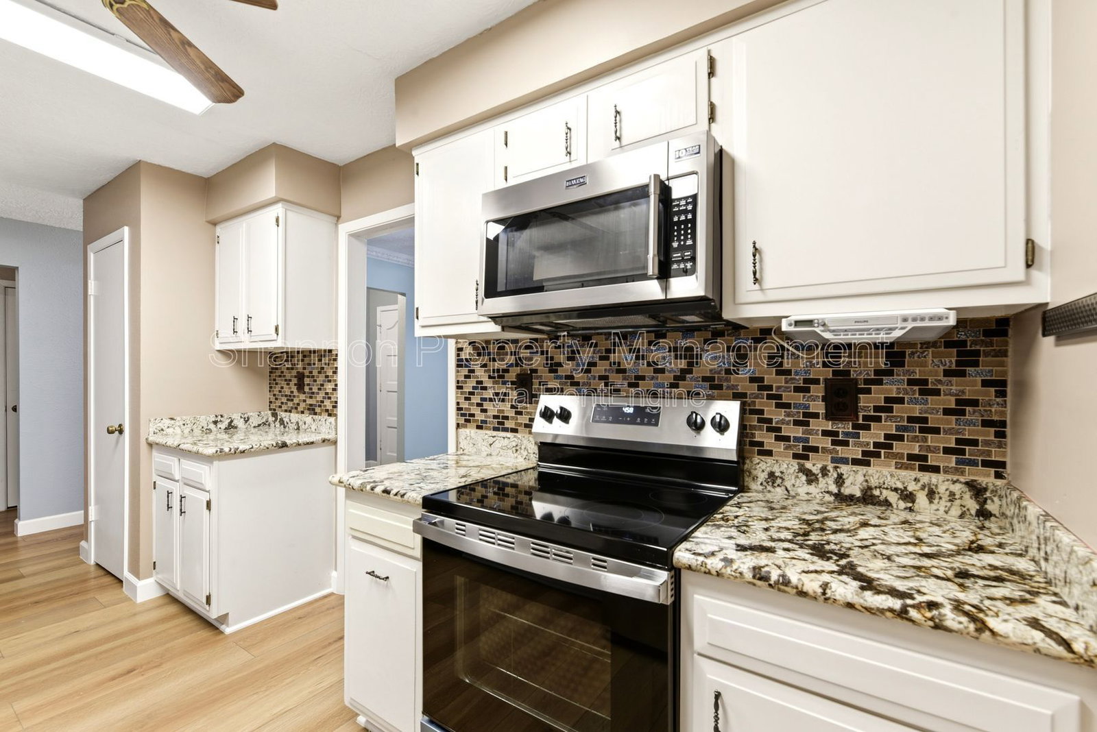 Gallery Image 15