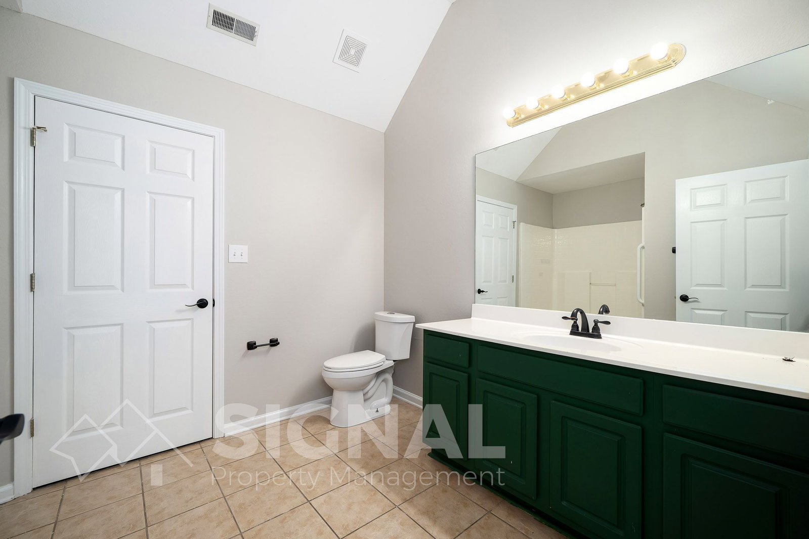 Gallery Image 16