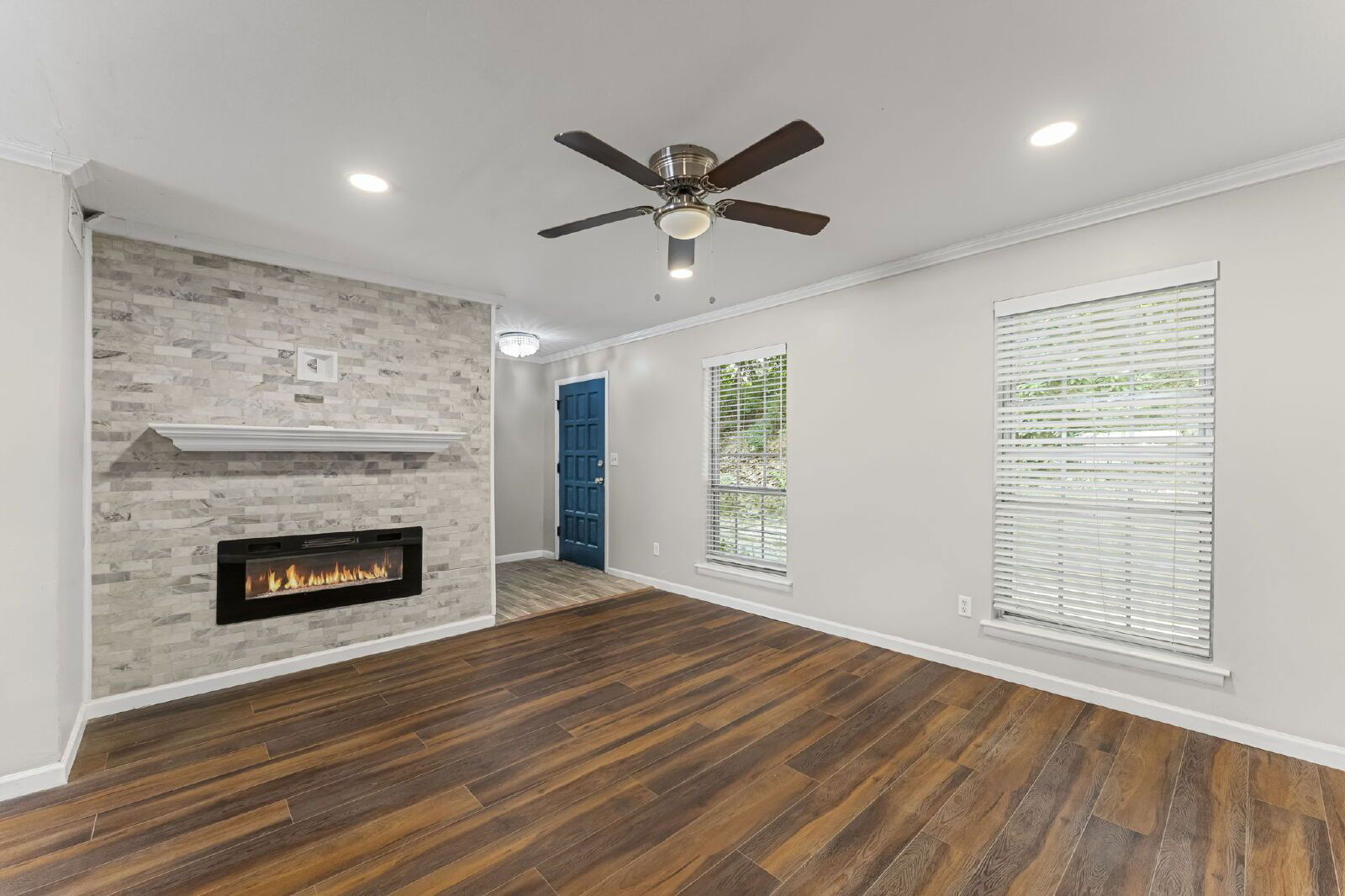 Gallery Image 6