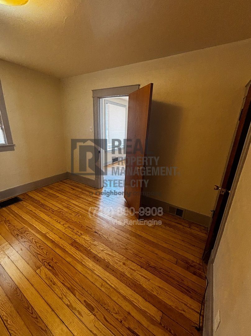 Gallery Image 12