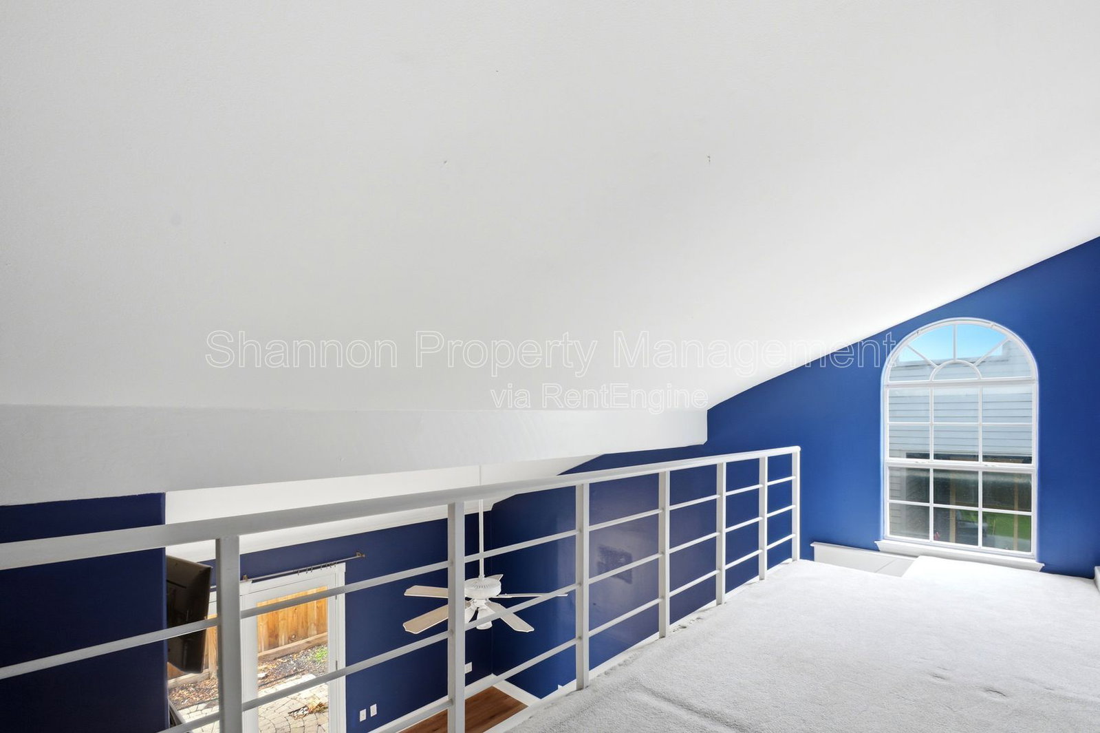 Gallery Image 16
