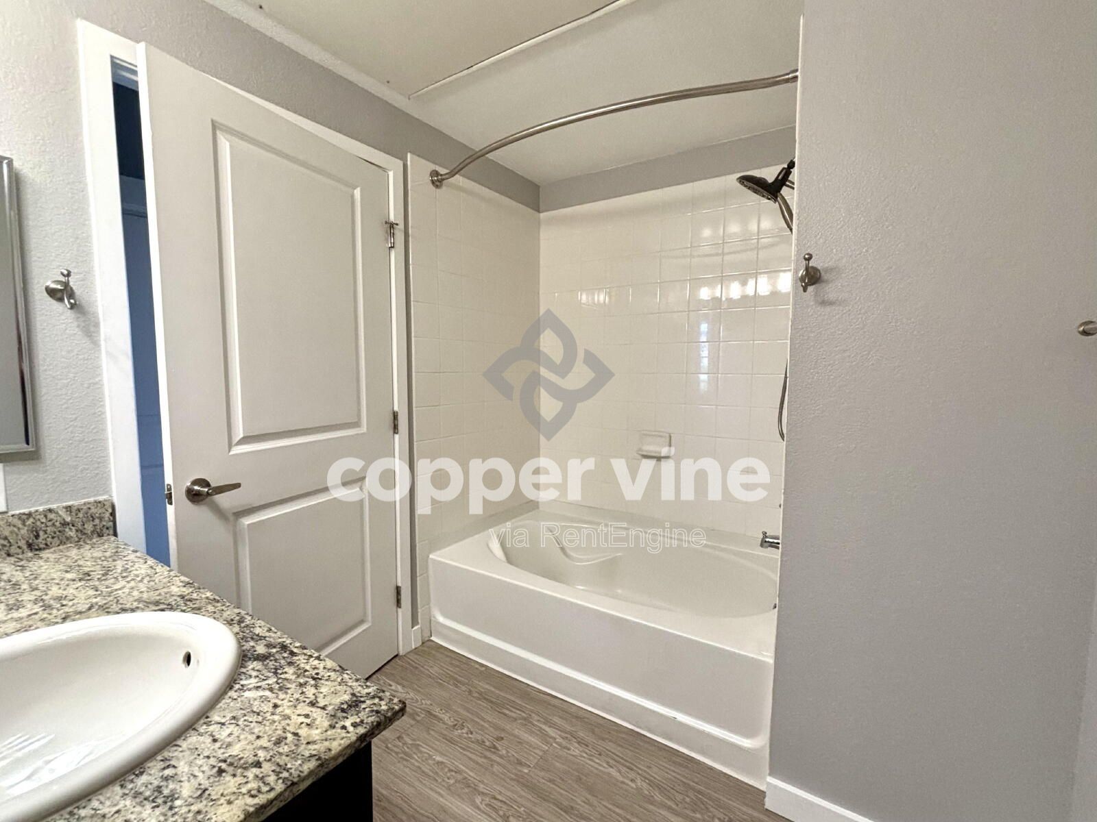 Gallery Image 16