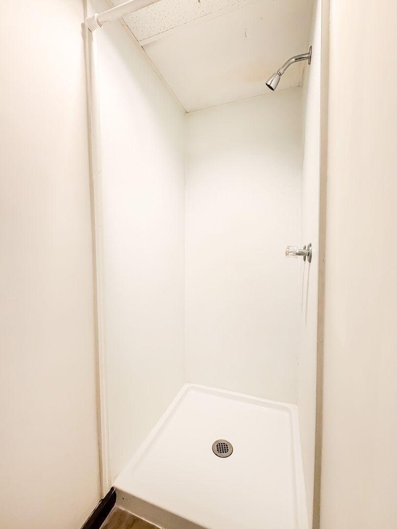 Gallery Image 14