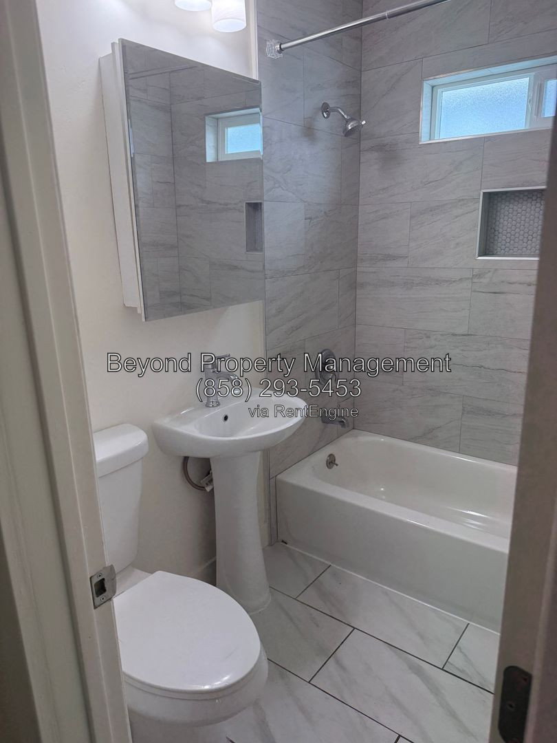 Gallery Image 17