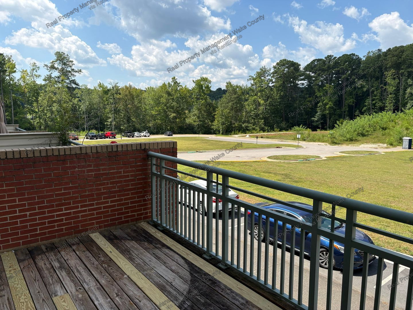 Gallery Image 18