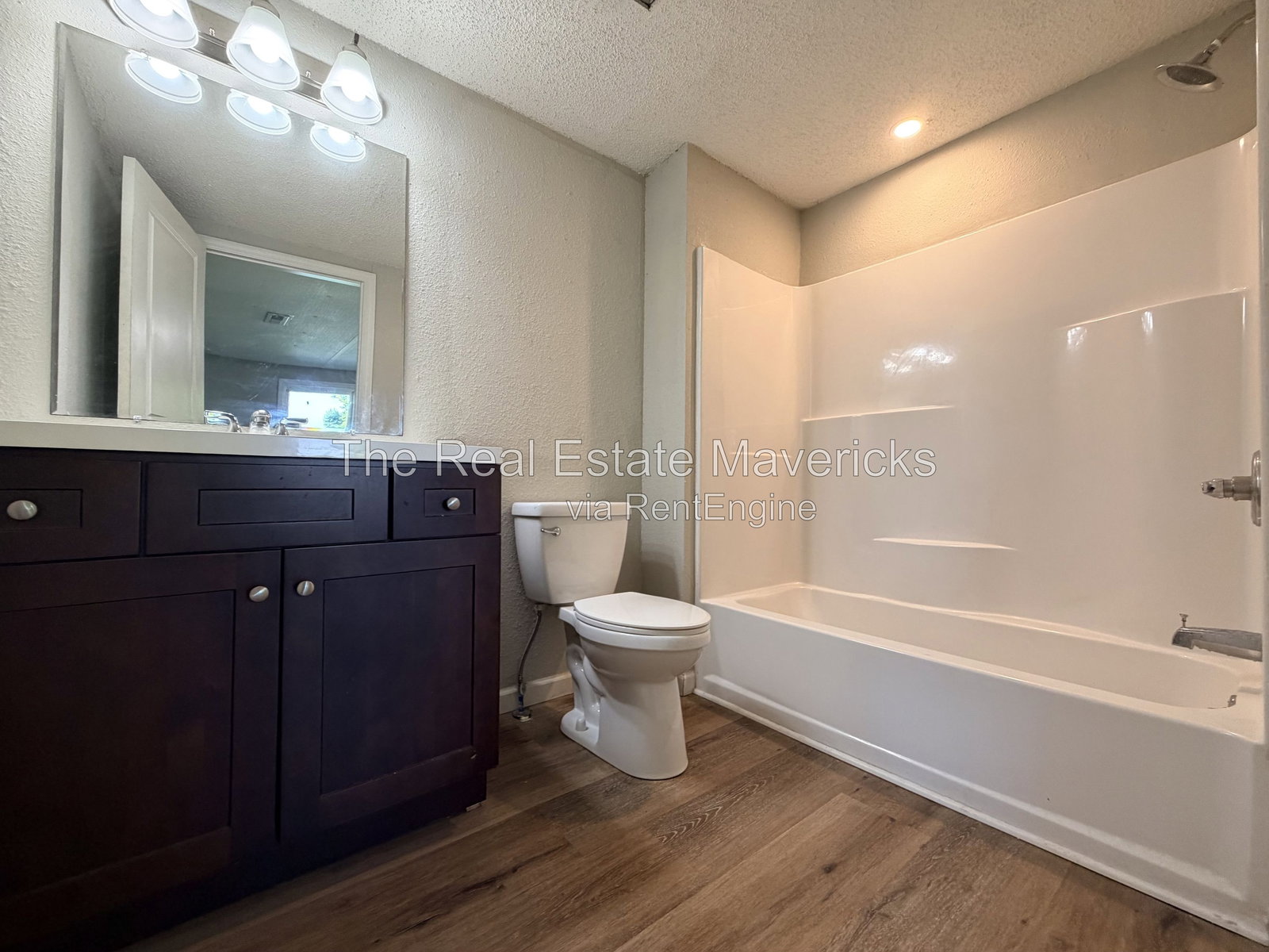 Gallery Image 18