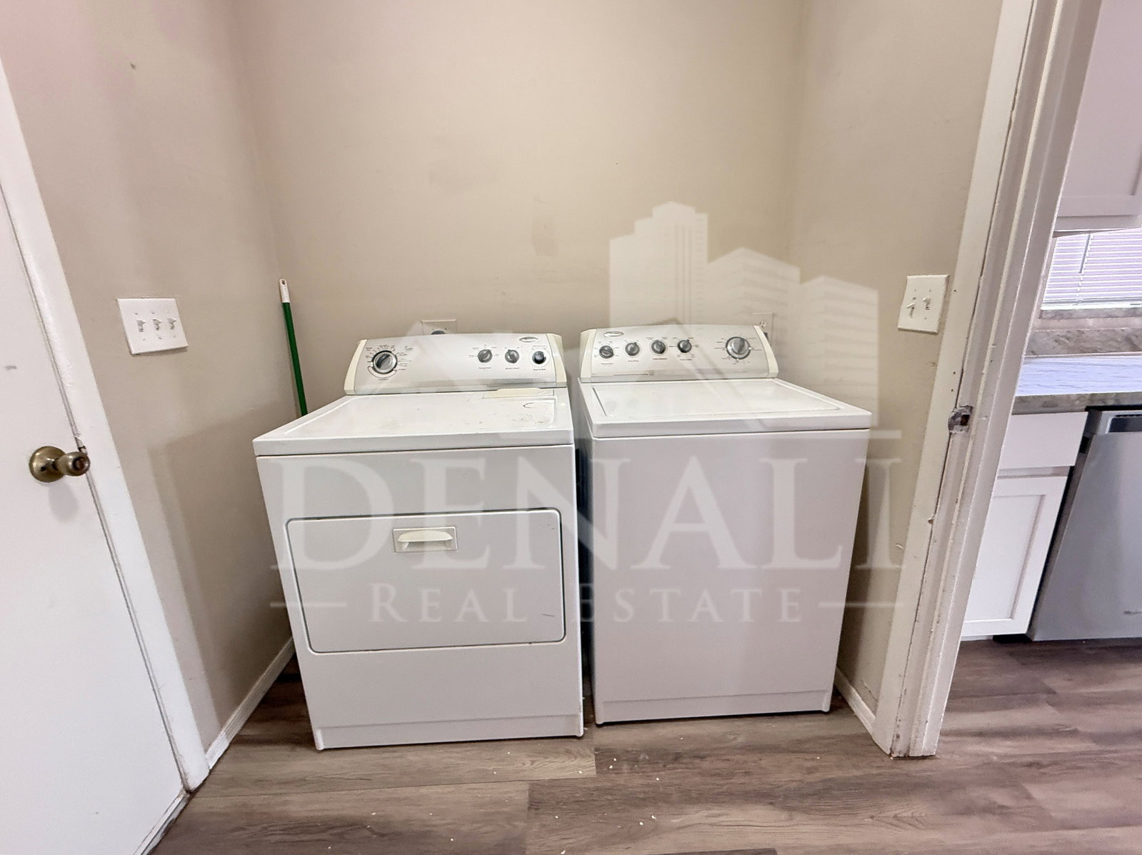 Gallery Image 18