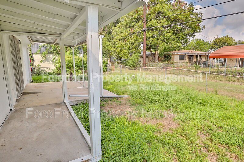 Gallery Image 14