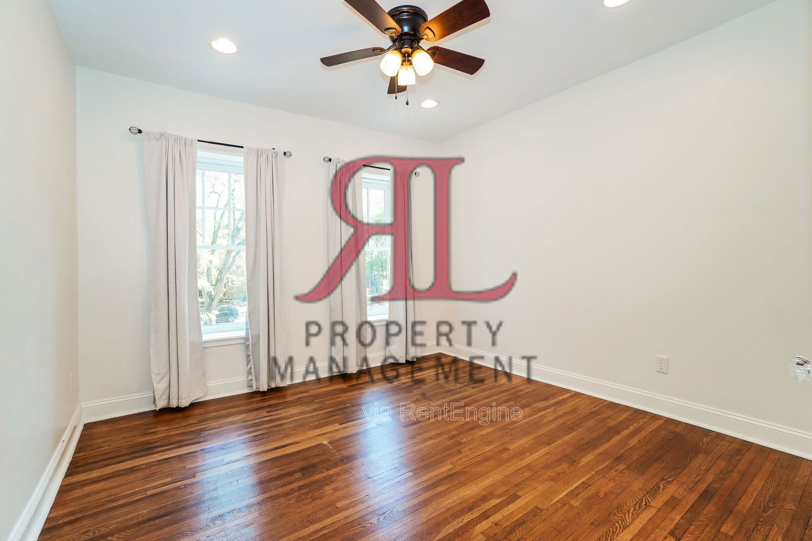 Gallery Image 14