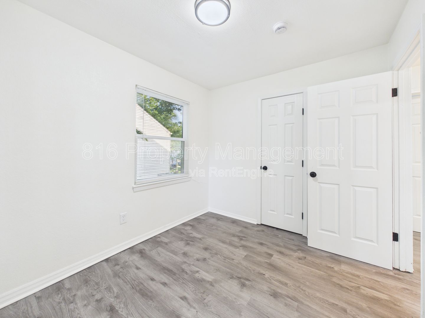Gallery Image 13