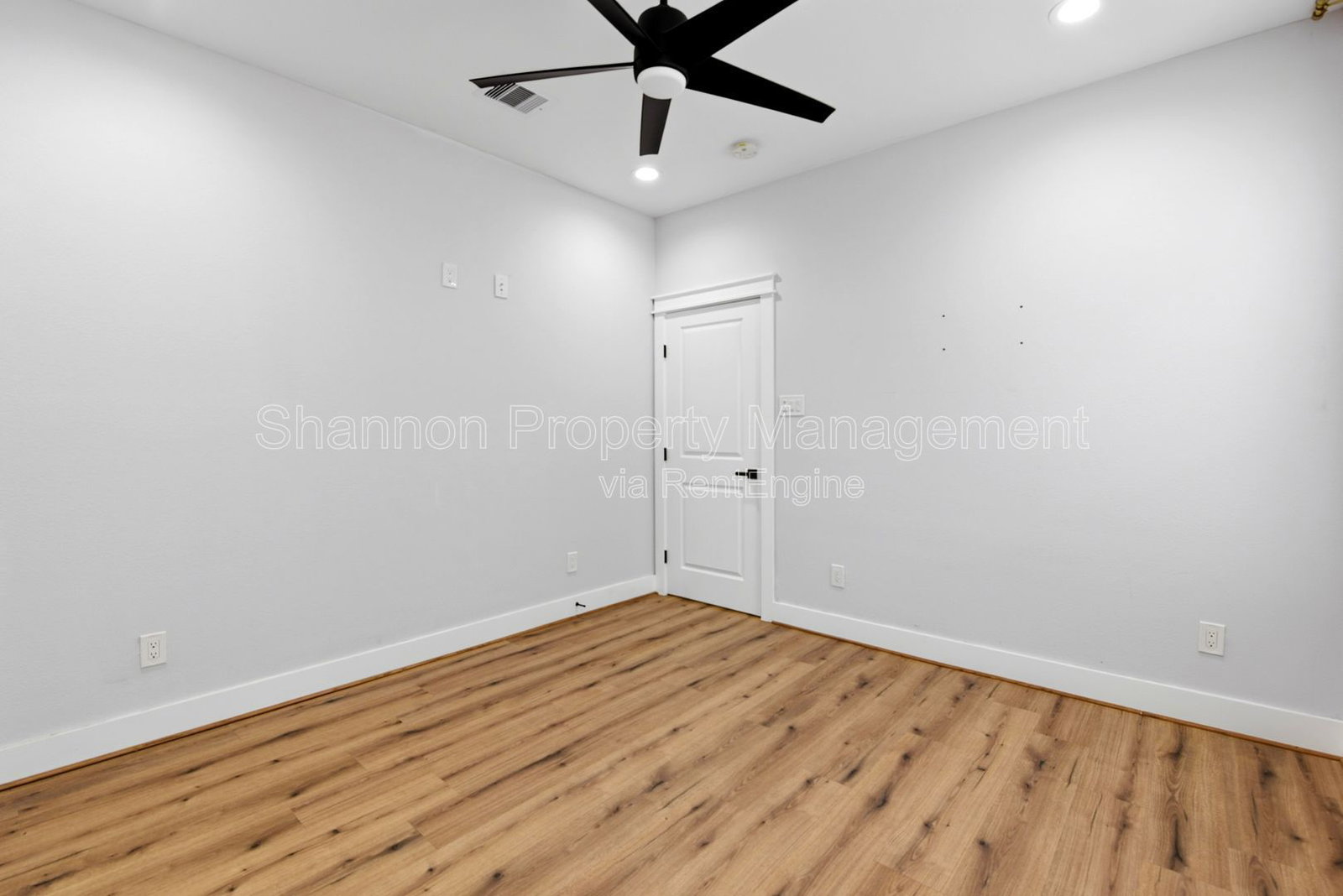 Gallery Image 40