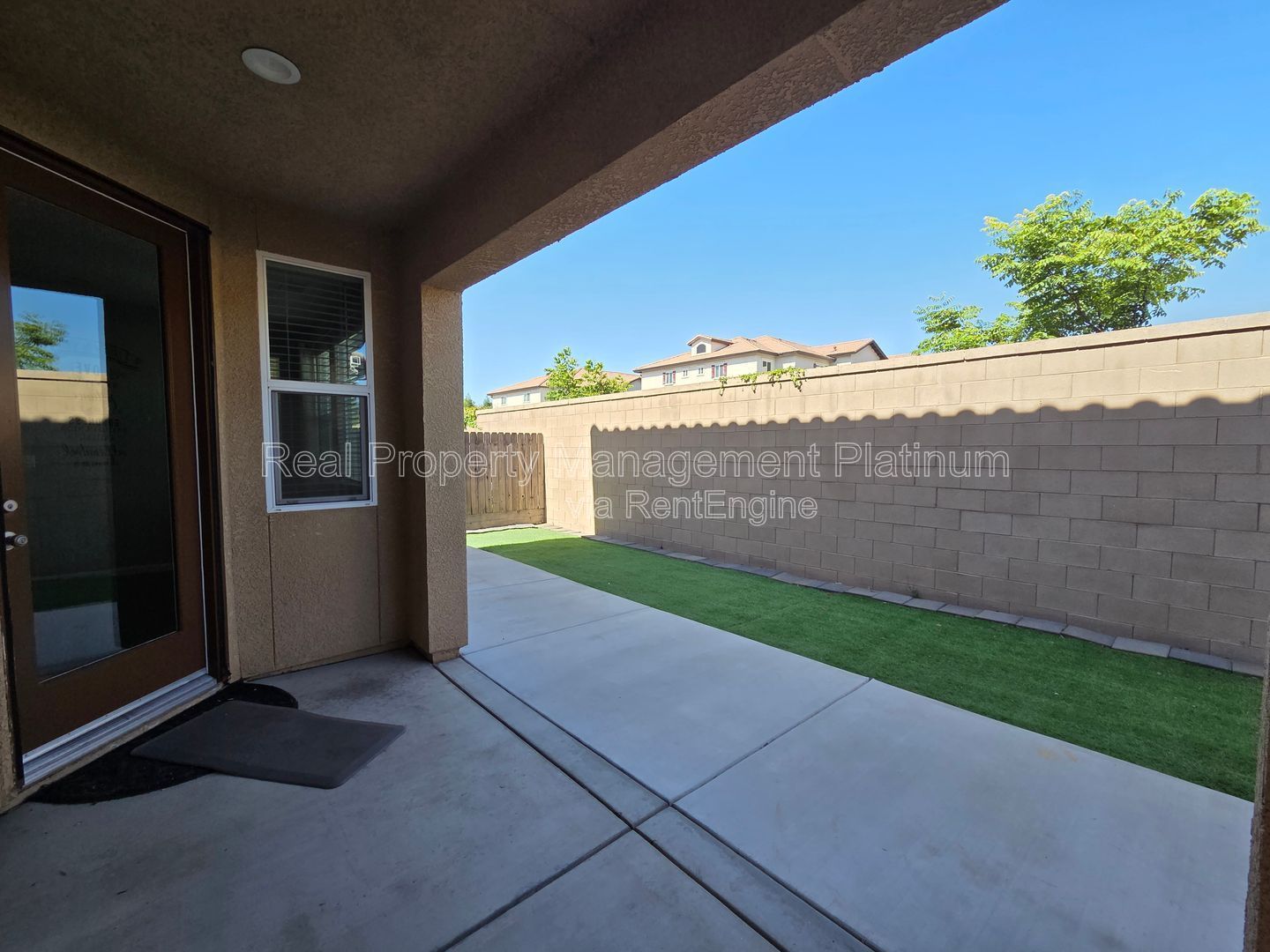 Gallery Image 42