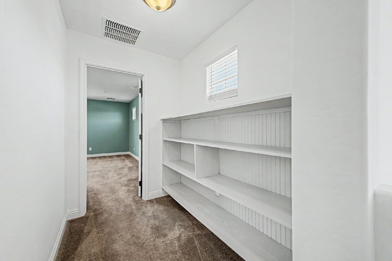 Gallery Image 15