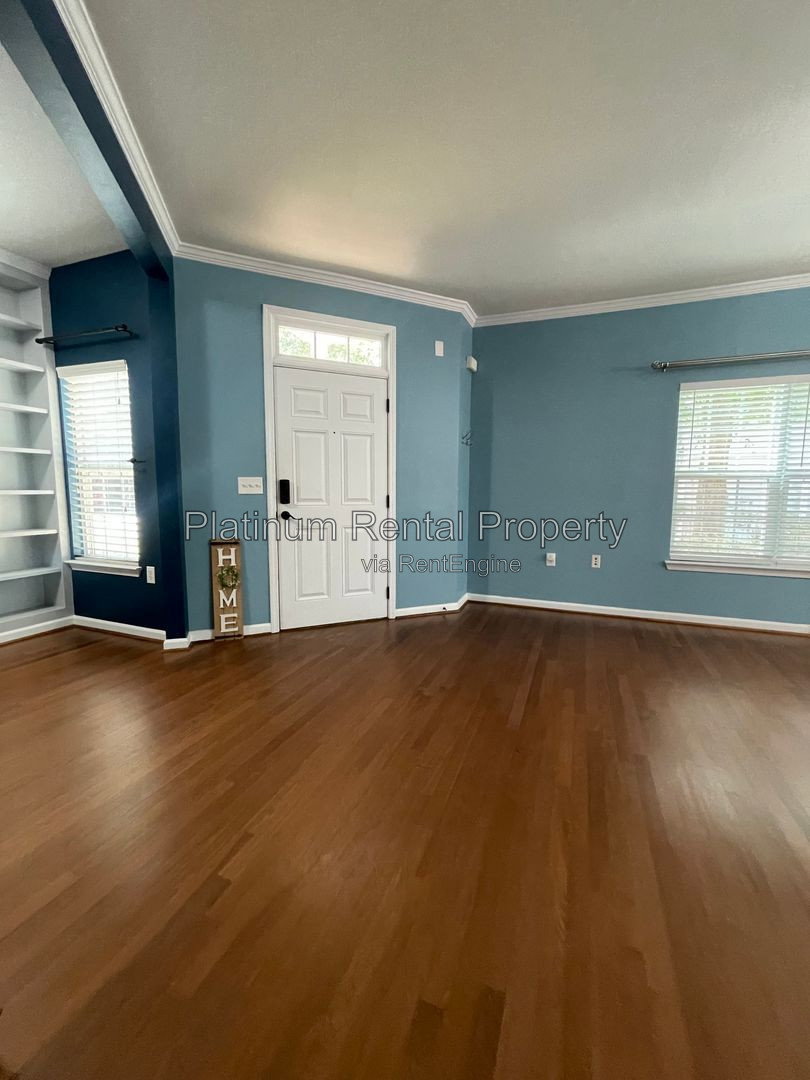 Gallery Image 18