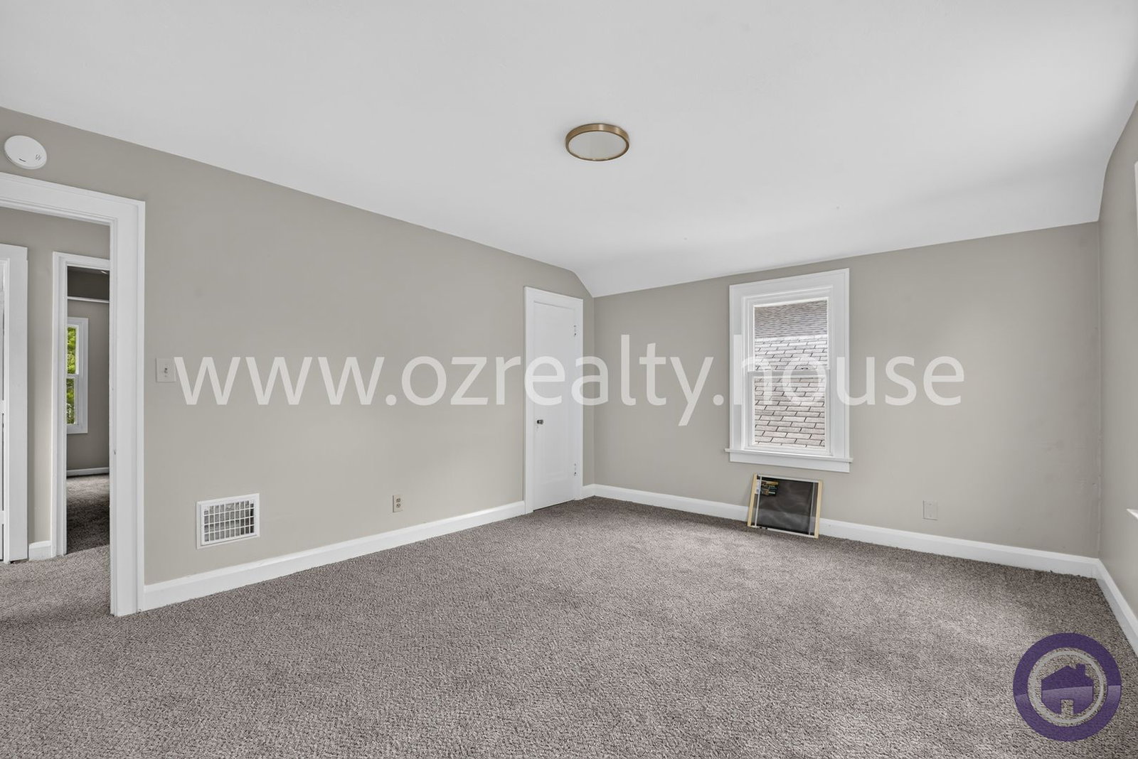 Gallery Image 18