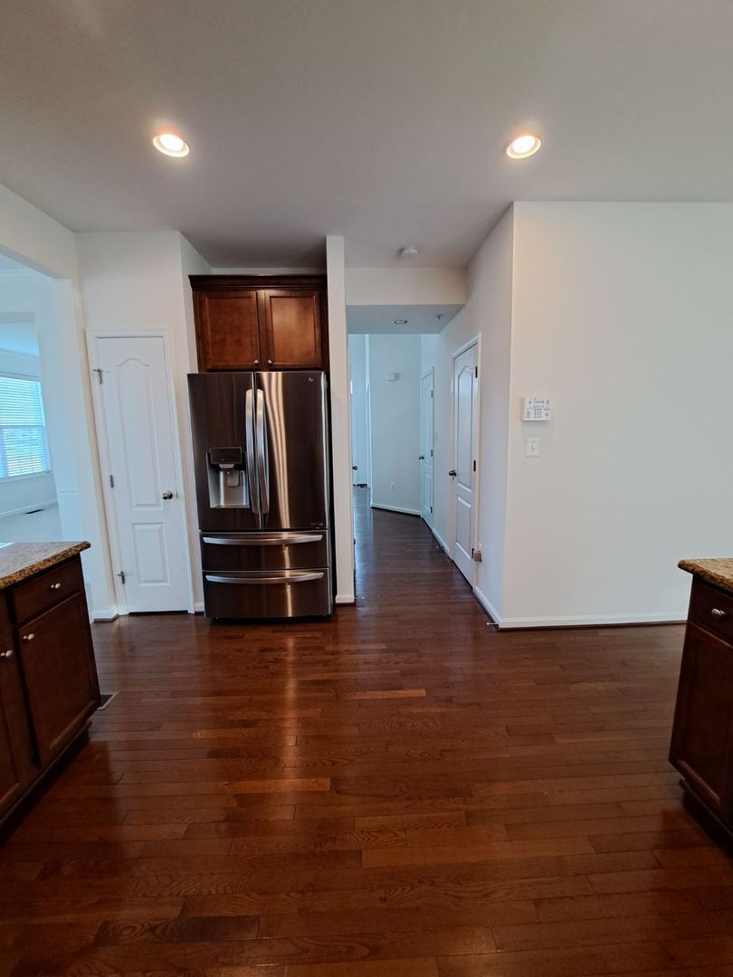 Gallery Image 19