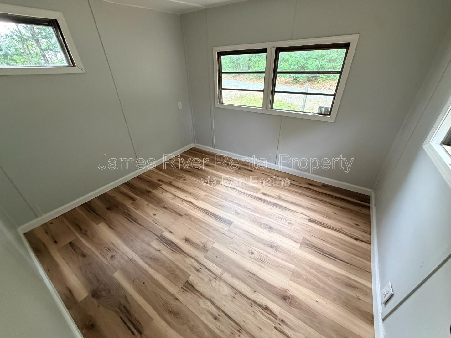 Gallery Image 16