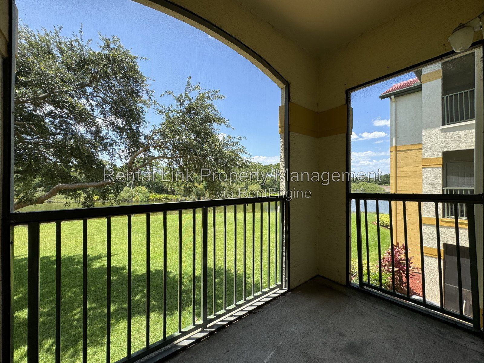 Gallery Image 33