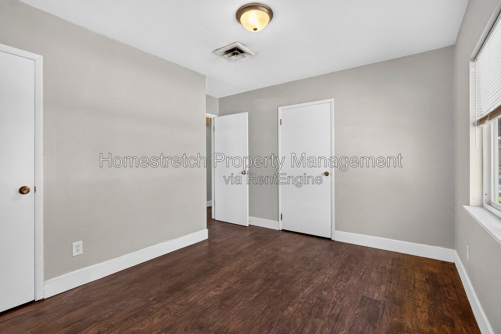 Gallery Image 33