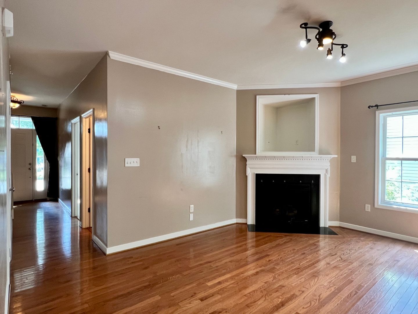 Gallery Image 7