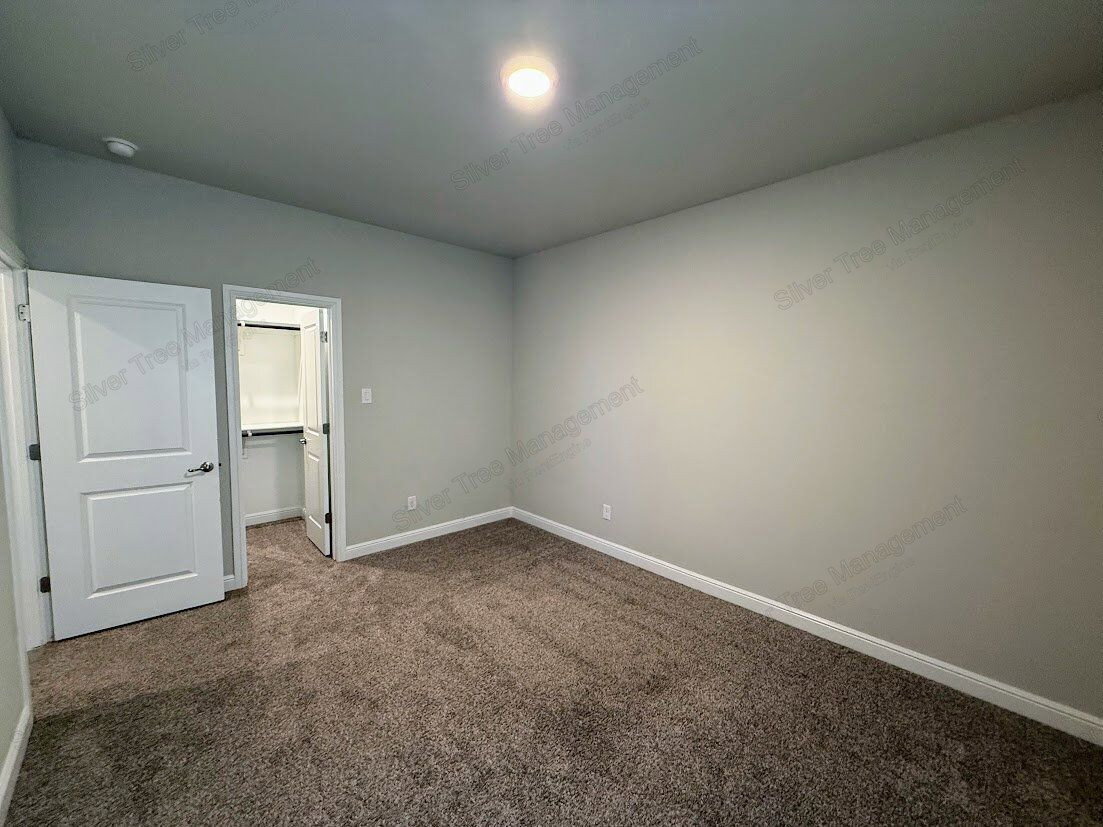 Gallery Image 33